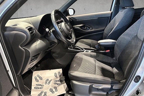 Toyota Yaris Cross 10 of 20