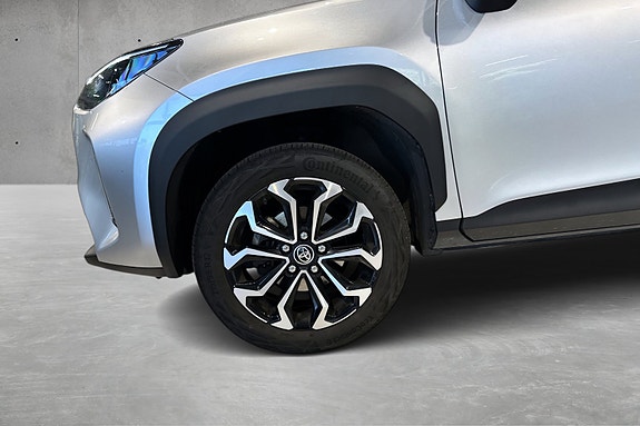 Toyota Yaris Cross 15 of 20