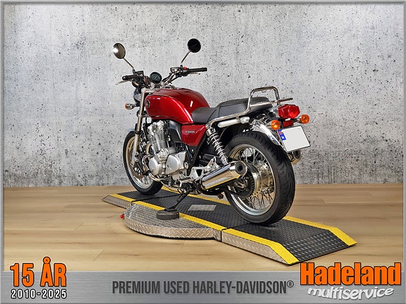 Honda CB1100 | ABS 6 of 19