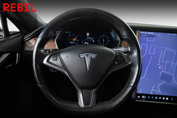 Tesla Model S 12 of 30