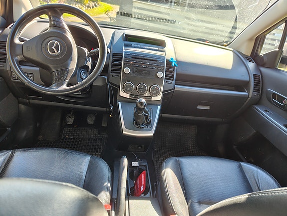Mazda 5 6 of 13