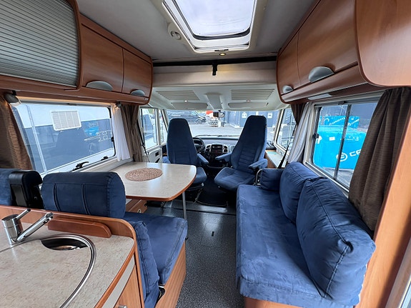 Hymer SL654 13 of 17