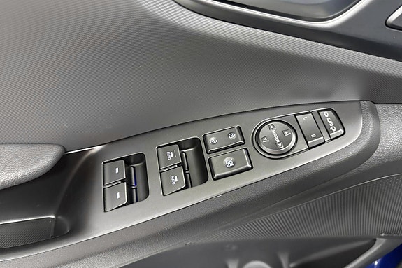Hyundai IONIQ 24 of 30