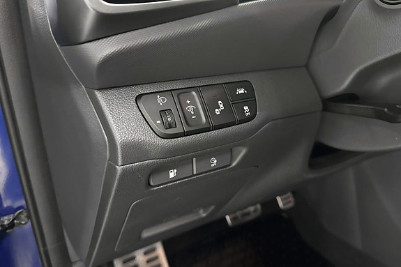 Hyundai IONIQ 26 of 30