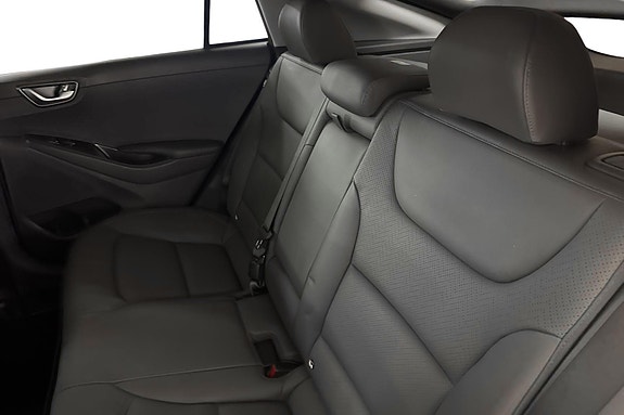 Hyundai IONIQ 14 of 30