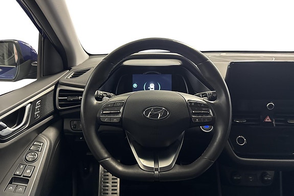 Hyundai IONIQ 21 of 30