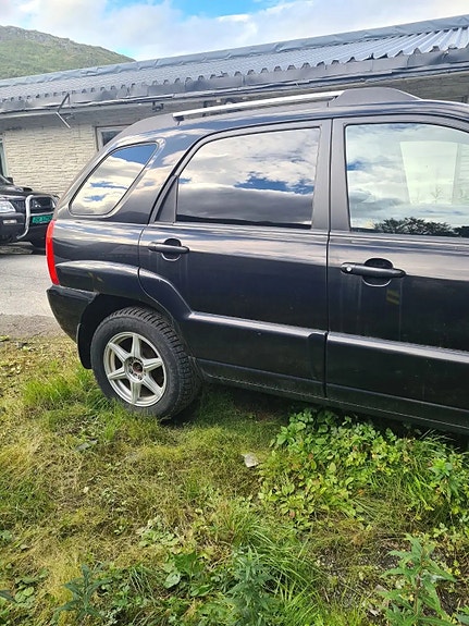 Kia Sportage 3 of 4