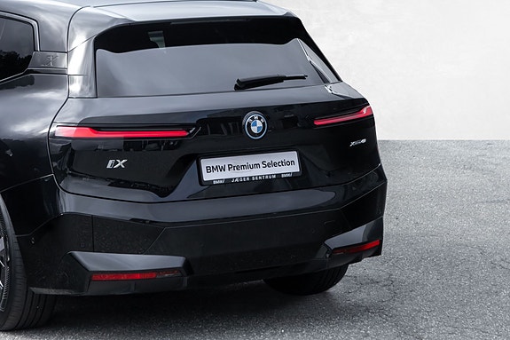 BMW iX 7 of 30