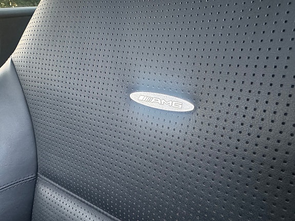Mercedes-Benz CL63 22 of 30