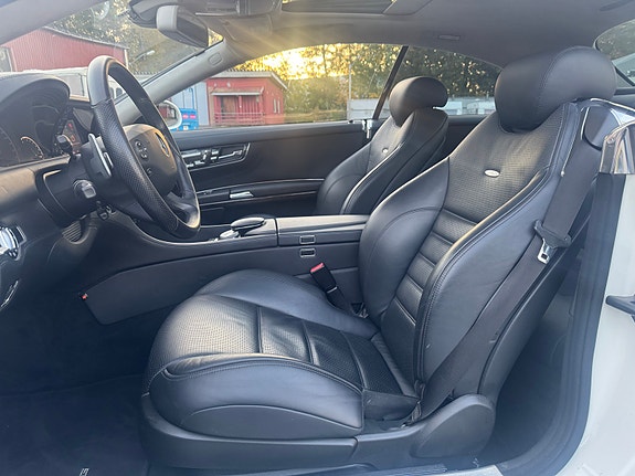 Mercedes-Benz CL63 21 of 30