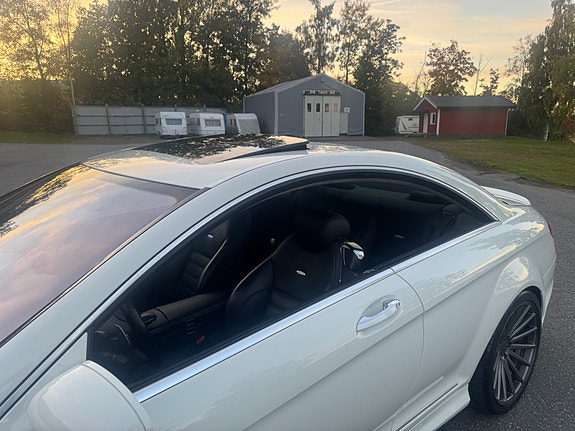 Mercedes-Benz CL63 19 of 30