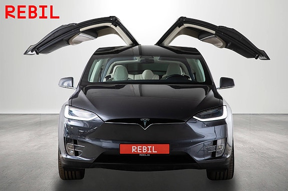 Tesla Model X 9 of 30