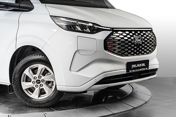 Ford Transit Custom 9 of 28