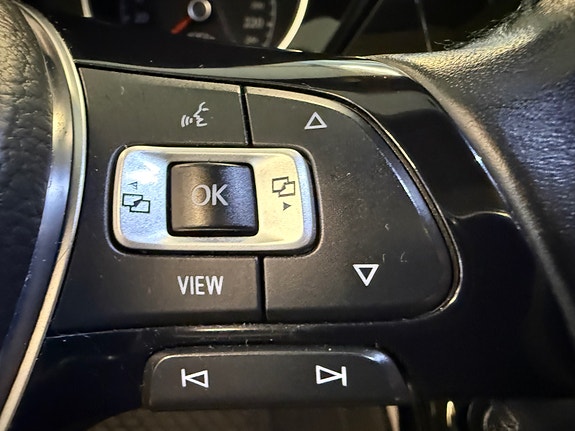 Volkswagen Touran 15 of 30