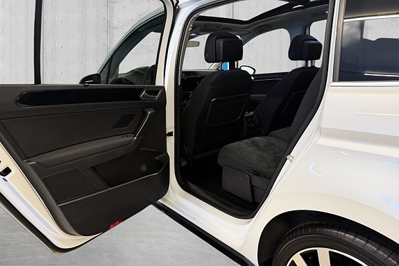 Volkswagen Touran 29 of 30
