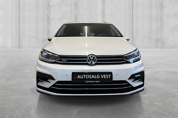 Volkswagen Touran 2 of 30