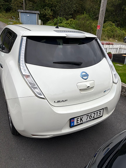Nissan Leaf 7 of 19