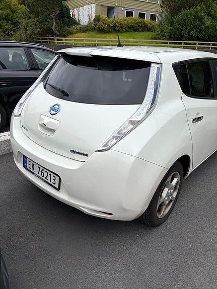 Nissan Leaf 6 of 19