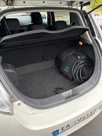 Nissan Leaf 9 of 19