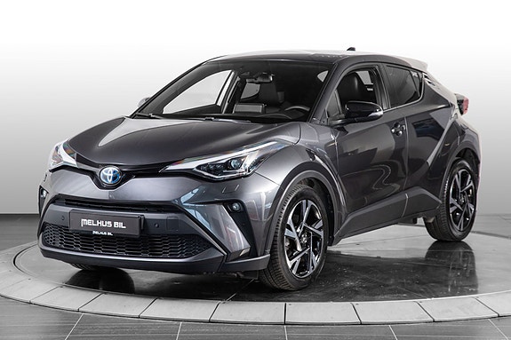 Toyota C-HR 3 of 24