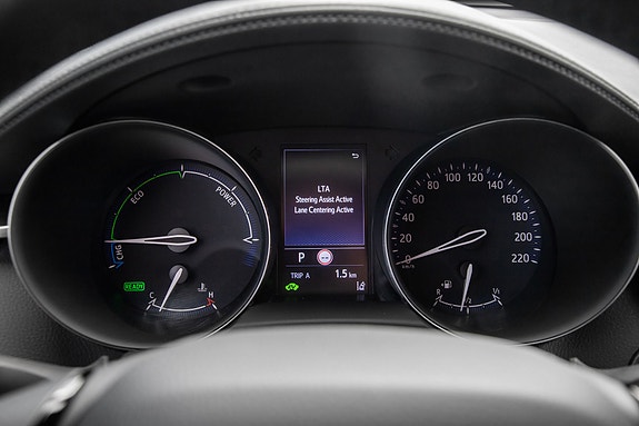 Toyota C-HR 11 of 24