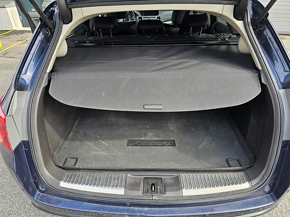 Honda Accord 24 of 30
