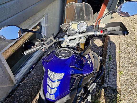 Triumph TIGER 800 2 of 8