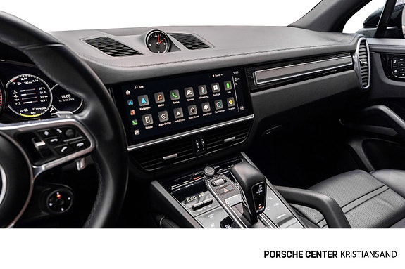Porsche Cayenne 21 of 30