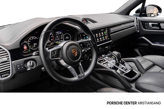 Porsche Cayenne 30 of 30