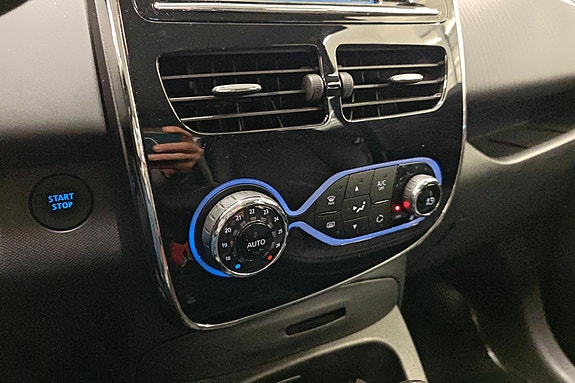 Renault Zoe 12 of 30