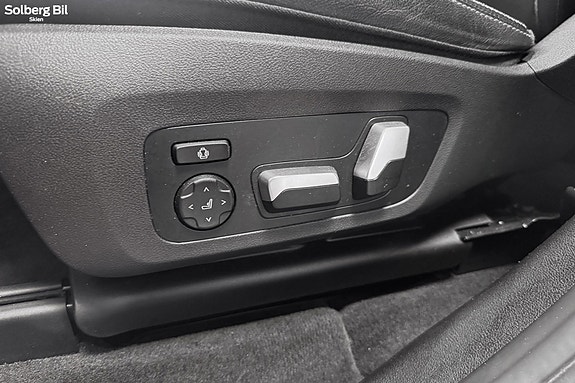 BMW iX3 21 of 30