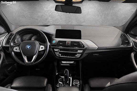 BMW iX3 16 of 30