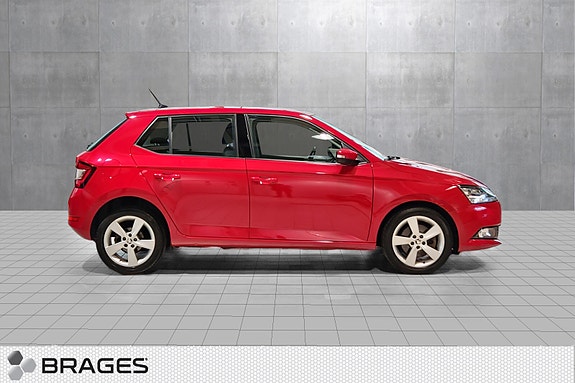Skoda Fabia 6 of 24