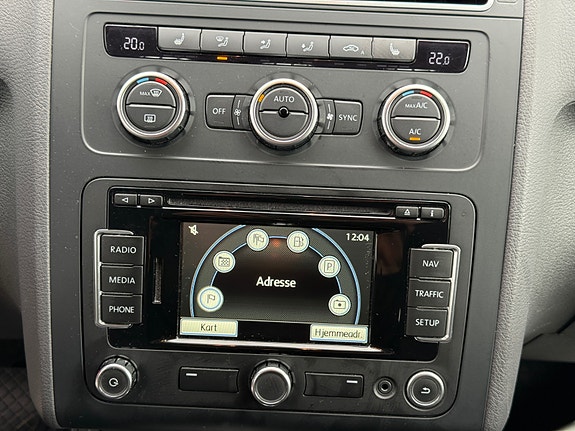 Volkswagen Touran 15 of 25