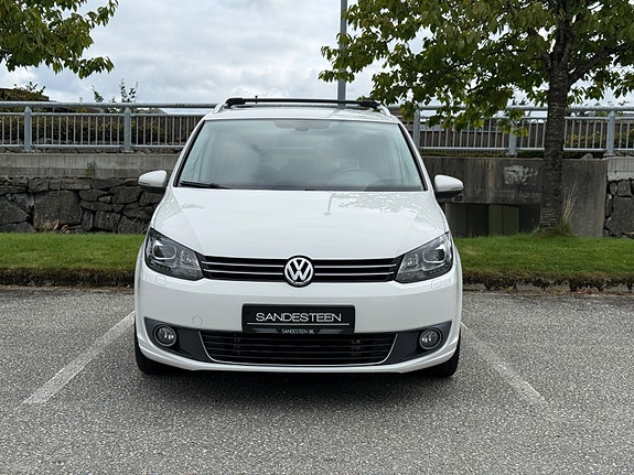 Volkswagen Touran 2 of 25