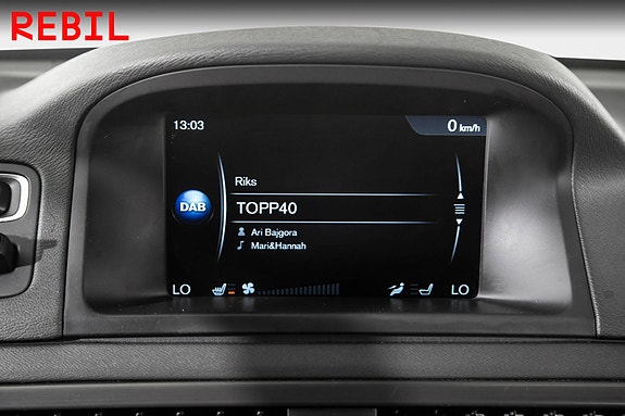Volvo V70 15 of 27