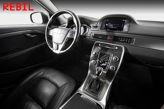 Volvo V70 14 of 27