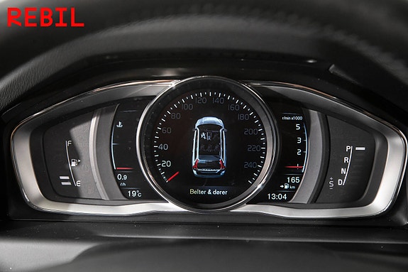 Volvo V70 13 of 27