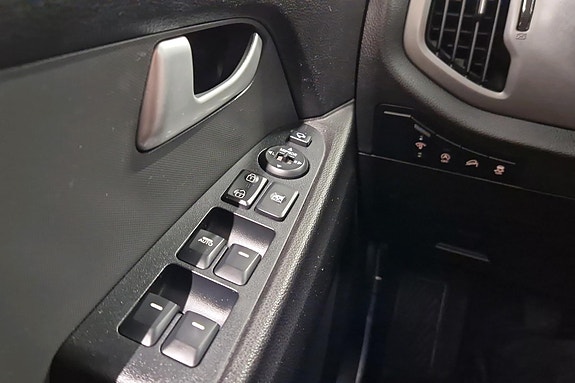 Kia Sportage 27 of 28