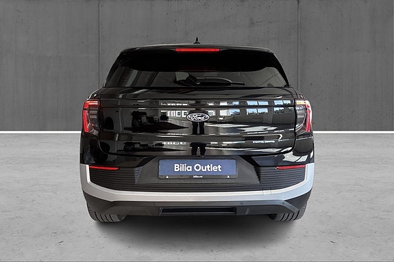 Ford Explorer 6 of 26