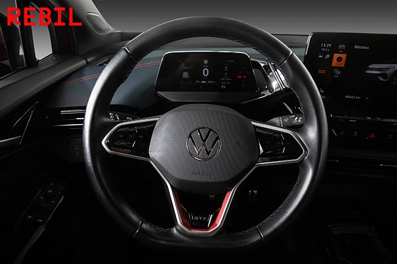 Volkswagen ID.5 GTX 12 of 26