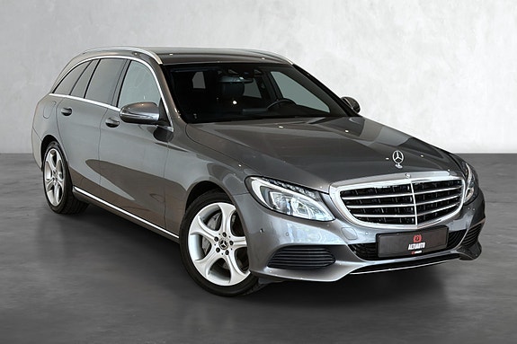 Mercedes-Benz C350 e 2 of 30