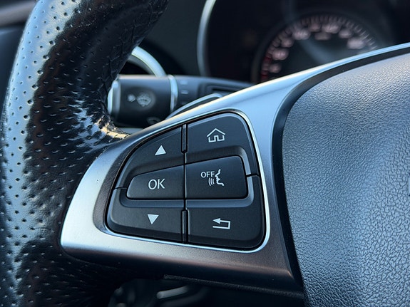 Mercedes-Benz C350 e 11 of 30
