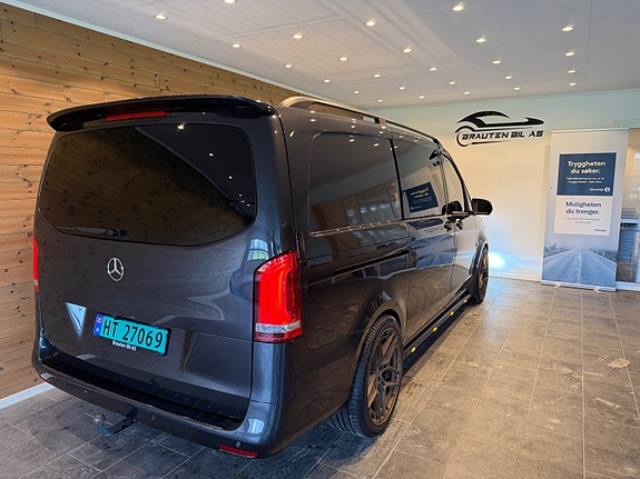 Mercedes-Benz Vito 119 11 of 20