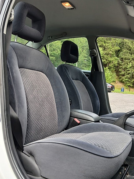Toyota Avensis 7 of 26