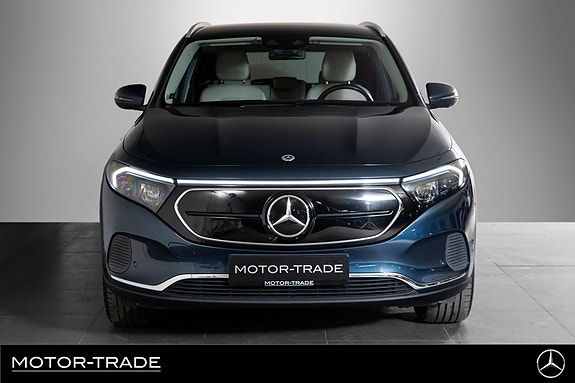 Mercedes-Benz EQA300 3 of 25