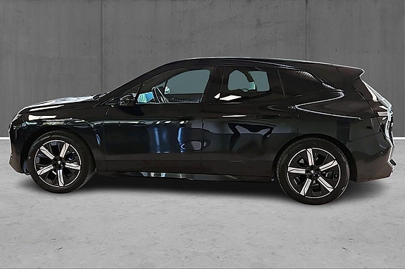 BMW iX 7 of 18