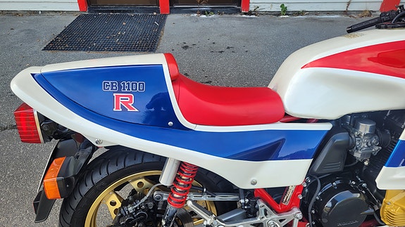 Honda CB 1100R 16 of 19