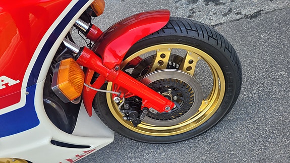 Honda CB 1100R 19 of 19