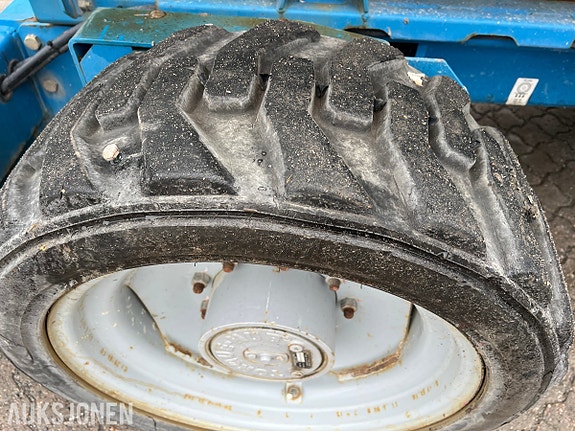 Genie GS-5390RT dieseldrevet terrengsakselift med 18,1 m arbeidshøyde og stor plattform 12 of 25